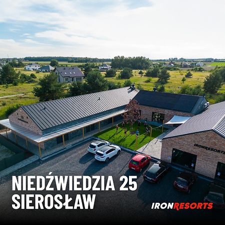 Ironresorts Sierosław Exterior foto